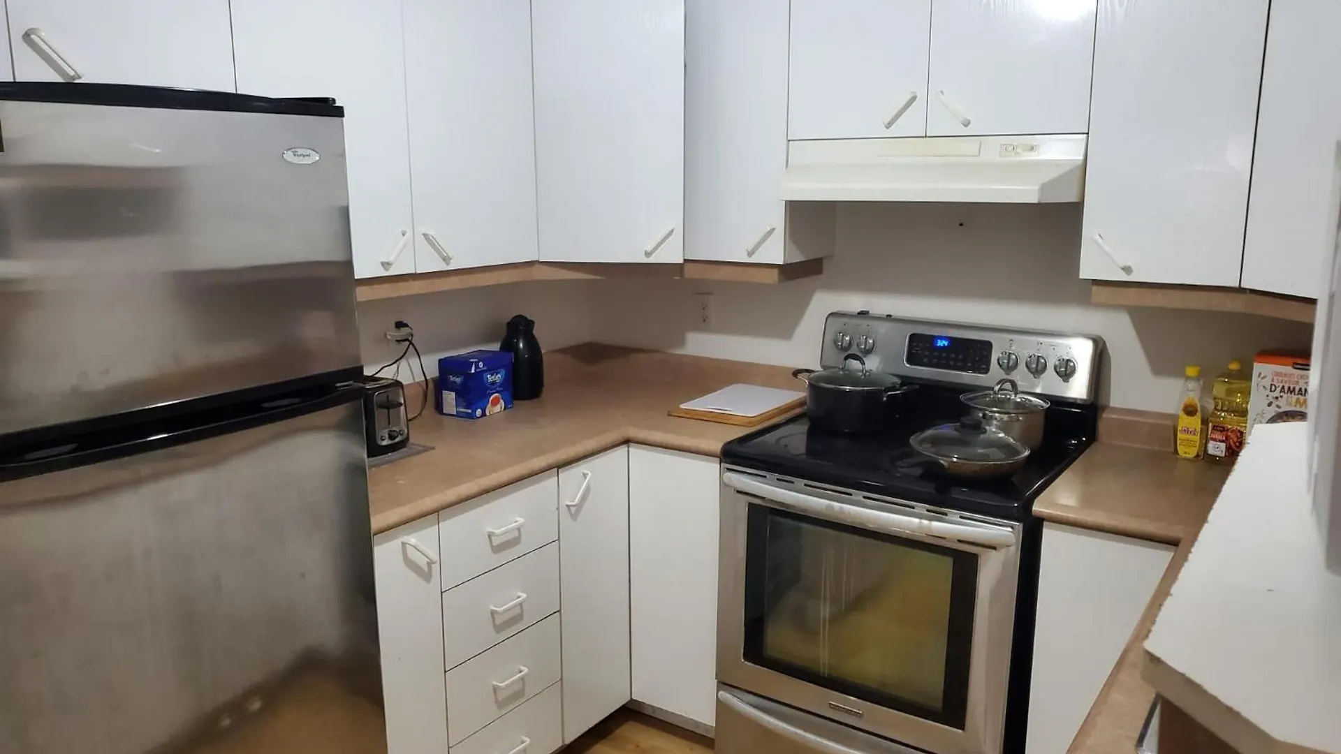 Homestay Lovely Plateau Room Gatineau